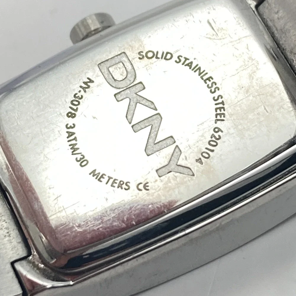 DKNY Women's Watch 17mm Brushed Silver Tone Blue Dial WR New Battery SMALL 6